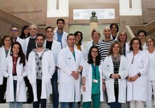 Diferencias biológicas entre sexos afectan la encefalopatía hepática en cirrosis