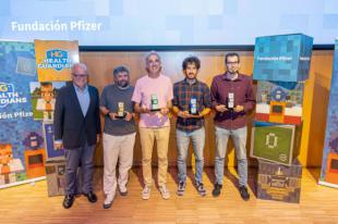 Fundación Pfizer mete la ciencia en Minecraft: así se aprende IA sin bostezar en clase