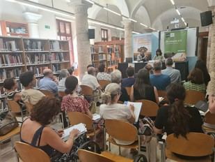 Irene Vallejo inaugura curso de verano en la UNED sobre su obra 'El infinito en un junco'