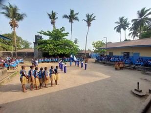 Estudio pionero en Sierra Leona para detectar cardiopatía reumática en escolares