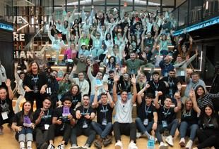 Zona Ecom Academy se destaca en España por su enfoque en tiendas online con IA