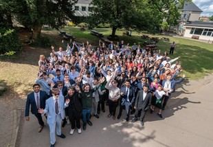 La Escuela de Matemáticas Imperial celebra sus primeros A-levels y un destacado segundo lugar a nivel nacional