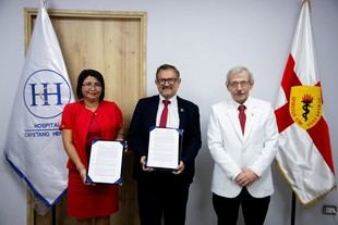 Nuevo convenio entre universidad y hospital mejora formación en salud