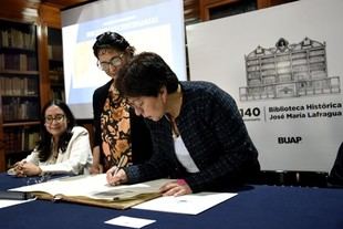Inauguran Coloquio Internacional sobre Bibliotecas Centenarias en Puebla