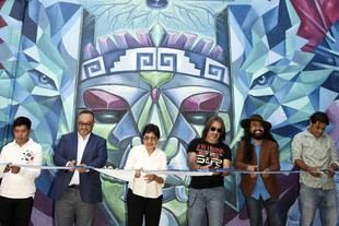 Inauguran mural en la Facultad de Medicina de la BUAP