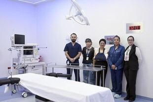Rectora Lilia Cedillo abre nuevos quirófanos en el Hospital Universitario