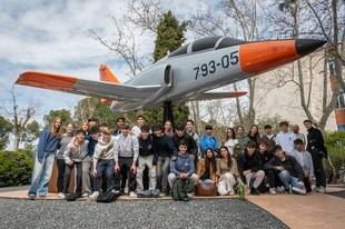 Estudiantes de 4ºESO exploran la ingeniería aeroespacial en la UPM