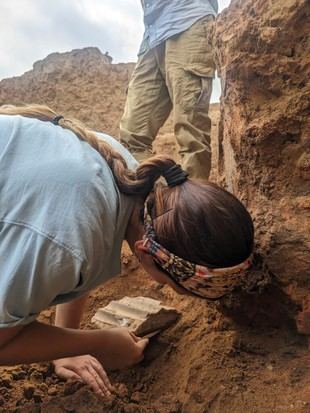 Descubren el altar de mármol griego más antiguo en el Mediterráneo occidental