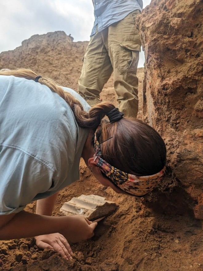 Descubren el altar de mármol griego más antiguo en el Mediterráneo occidental