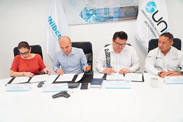 Alianza académica entre FUNIBER, UNINI México e ITESCAM para impulsar la educación
