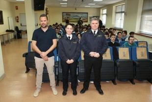 Jornada de salidas laborales en la Escuela de Ingeniería Naval de la UPCT