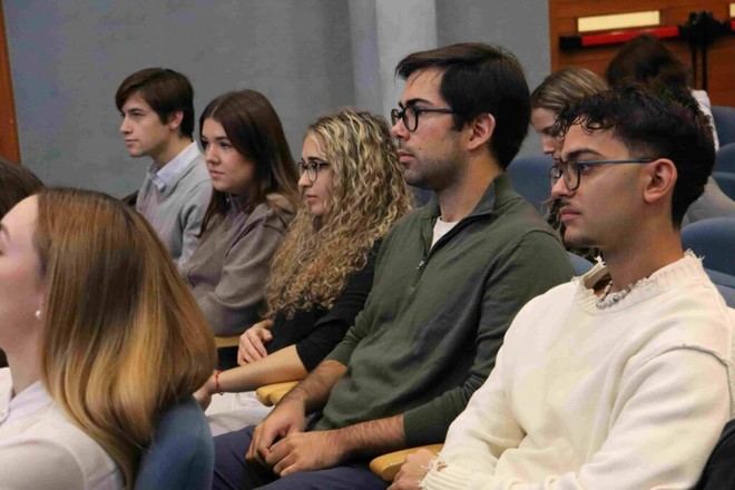 Jornadas de orientación laboral para estudiantes del Máster de Abogacía en la CEU UCH