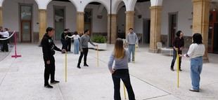 Actividades deportivas para dar la bienvenida al alumnado internacional