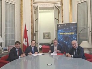 Junta y Banco Santander otorgan 6.000 euros a proyectos emprendedores universitarios