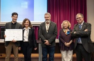 Premian la tesis de Antonio Tarín-Pelló sobre propiedades antimicrobianas en medicamentos