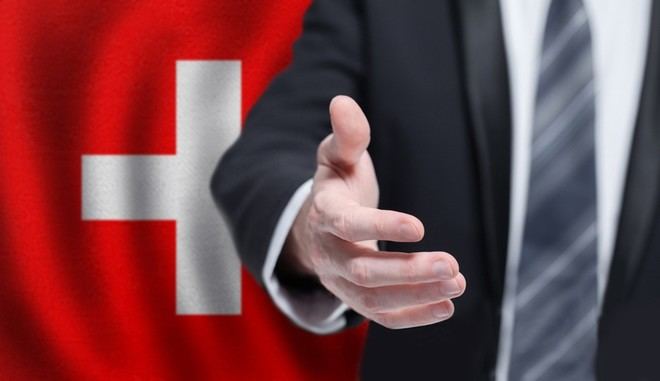 Anáhuac México y Swiss Education Group firman convenio académico