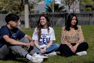 CEU UCH incrementa sus becas y ayudas en un 16% superando los 9,5 millones de euros