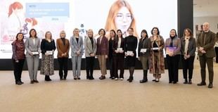 La CEU UCH reconoce a seis investigadoras en el Día de la Mujer y la Niña en la Ciencia