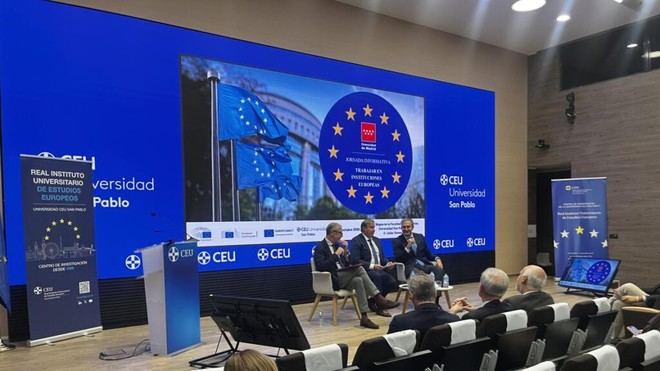 Jornada informativa para estudiantes sobre empleo en instituciones europeas en Madrid