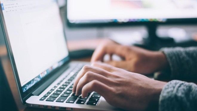 La Comunidad de Madrid invierte 8 millones en cursos digitales gratuitos para desempleados y emprendedores