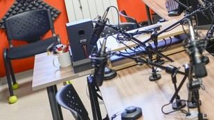 Madrid apoya la creación de emisoras de radio en 100 colegios públicos