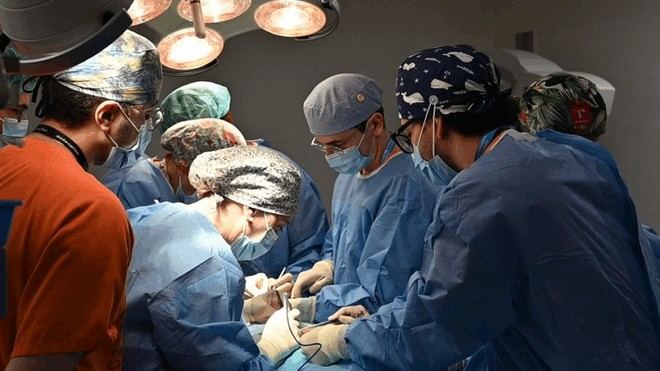 Madrid lanza un proyecto de IA para optimizar cirugías de columna vertebral