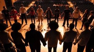 La Comunidad de Madrid relanza el Premio de Teatro Joven Buero Vallejo para jóvenes talentos