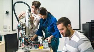 La Comunidad de Madrid recibe 169 proyectos educativos para Madrid Xplora