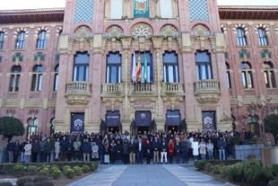 La UCO rinde homenaje a las víctimas del accidente ferroviario de Adamuz con un minuto de silencio
