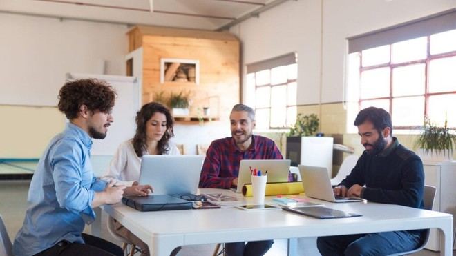 València impulsa el emprendimiento con una nueva cátedra en colaboración con la Universitat de València
