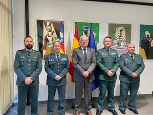 La Generalitat promueve la ciberseguridad en las escuelas con la Guardia Civil