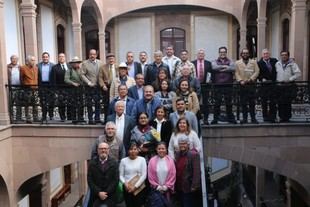 Nueva Mesa Directiva del Consejo de la Crónica de SLP toma protesta