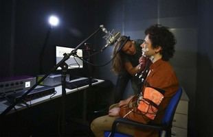 La EHU incrementa su financiación para investigación y contratos predoctorales en un 60,5%