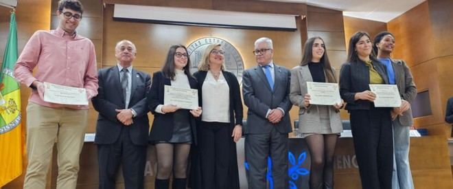 La Facultad de Ciencias rinde homenaje a San Alberto Magno y premia la excelencia académica