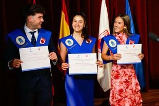 Graduados de INEF reciben sus diplomas en ceremonia especial