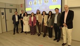 Antiguos alumnos de Ciencias Económicas comparten sus experiencias profesionales en un encuentro sobre vocación
