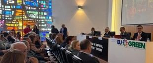 La Facultad de Empresa, Finanzas y Turismo destaca su importancia en el desarrollo regional durante el Día de San Vicente Ferrer