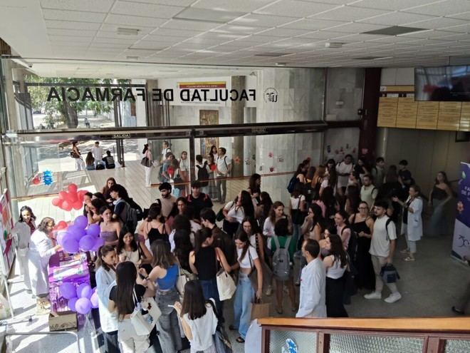 La Facultad de Farmacia conmemora el Día Internacional de los Microorganismos
