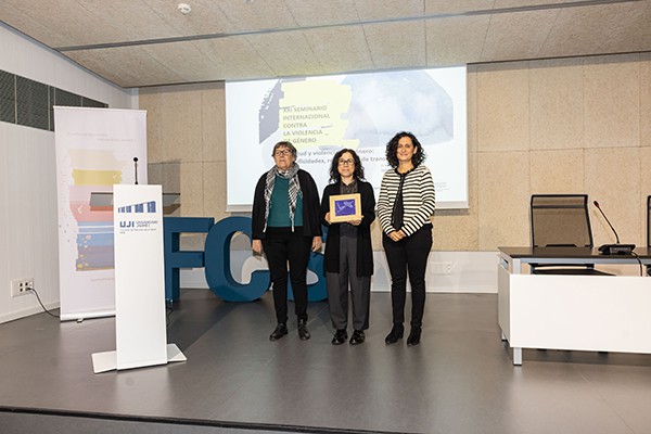 Premian a Carmen Ruiz Repullo por su labor en la igualdad de género y la lucha contra la violencia hacia las mujeres