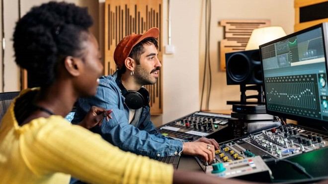 La IA transforma la música y plantea dilemas éticos en su creación