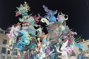 Crean audiodescripción en valencià y castellà para la falla Convent de Jerusalem en València