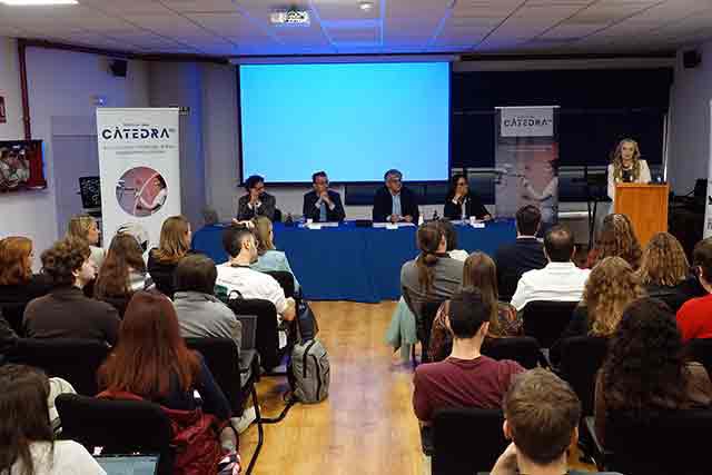 Debaten sobre el impacto de la tecnología en las artes escénicas y musicales