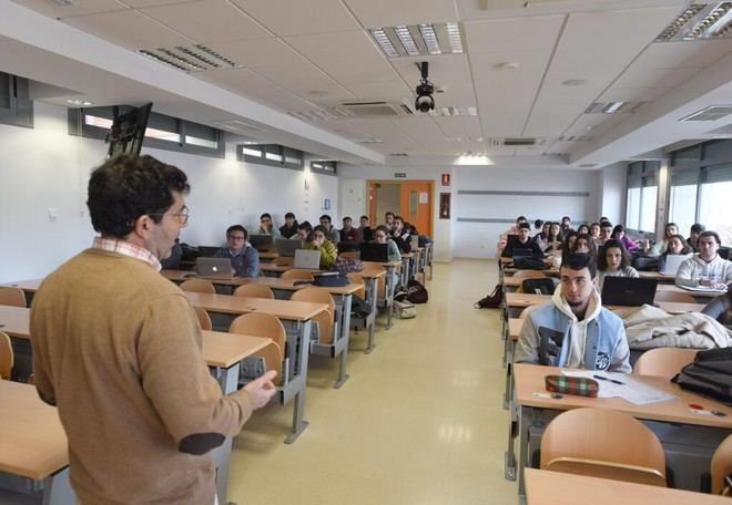 La Junta extiende hasta el 15 de septiembre la convocatoria para complementos a docentes e investigadores universitarios