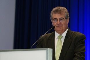 La Junta de Andalucía invierte 2,1 millones para modernizar academias científicas