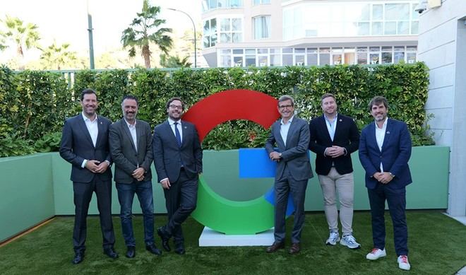 La Junta de Andalucía y Google firman un acuerdo para potenciar la digitalización en la región
