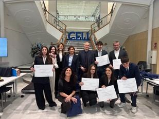 Estudiantes de Bachillerato participan en la VIII Olimpiada Jurídica de la CEU UCH