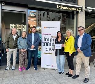 Rebeca Losantos, reconocida como Emprendedora del Mes en Calahorra