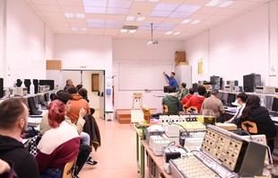 La Junta de Andalucía modifica la PAU 2027: cambios en Matemáticas y Ciencias Generales