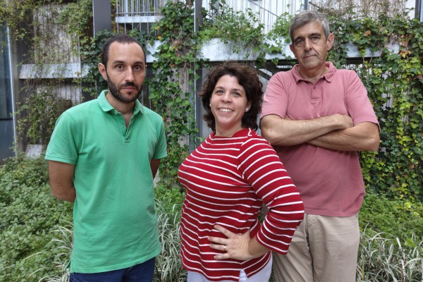 El tiempo en el bus escolar afecta el compromiso académico de los estudiantes