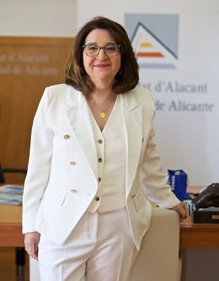 La rectora de la UA, reconocida entre las 25 figuras más influyentes en educación